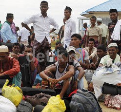 Menlu Diharapkan Sampaikan 5 Hal ini Saat Bahas Pengungsi Rohingya