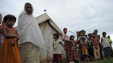 RI dan Malaysia Sepakat Sediakan Penampungan Sementara Bagi Rohingya
