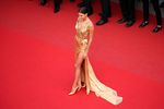 Keseksian Irina Shayk Bikin Bradley Cooper Kelepek-kelepek