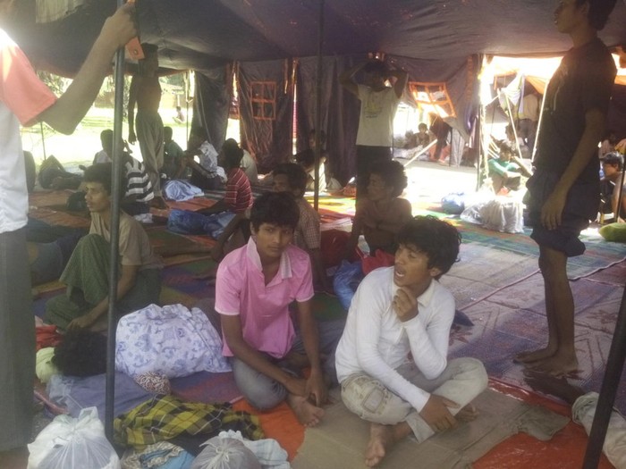 Kisah Mengenaskan Imigran Terombang-ambing di Laut sebelum Sampai Indonesia