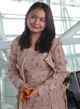 Jelang Konser Malam Keajaiban Cinta, Rossa Deg-degan Tiba di Malaysia