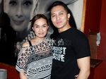 Mesranya Demian Cium-cium Sara Wijayanto