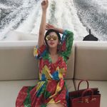 Hedon! Syahrini Asyik Liburan Naik Yacht