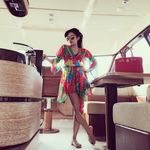 Hedon! Syahrini Asyik Liburan Naik Yacht