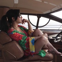 Naik yacht, mau liburan ke mana, Syahrini? (Instagram/Syahrini)