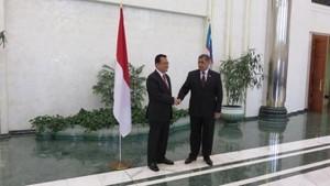Ketua DPD Irman Gusman Promosikan Bahasa Indonesia di Uzbekistan