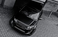 Menurut spesialis harga, CAP yang baru saja merilis hasil analisis mereka, Range Rover Evoque RS Sport ini memberikan nilai yang lebih baik daripada versi standarnya. Temuan menunjukkan peningkatan nilai sebesar 16 persen. Makanya, harga senilai 43.875 poundsterling atau sekitar Rp 903 jutaan wajar dibanderol pada mobil hasil garapan Kahn Design ini. Pool/Dok. Kahn Design.