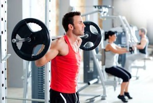 Studi: Istri Lebih Bahagia dan Jarang Stres Jika Suami Rajin Nge-Gym