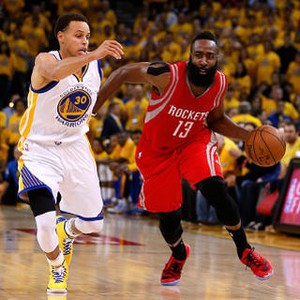 Menang Tipis atas Rockets, Warriors Kini Unggul 2-0