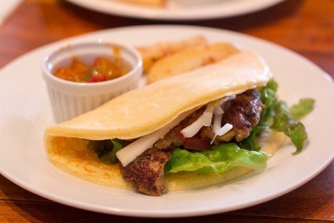 Mini Pancake Isi Daging Sapi Ini Cocok untuk Camilan si Kecil