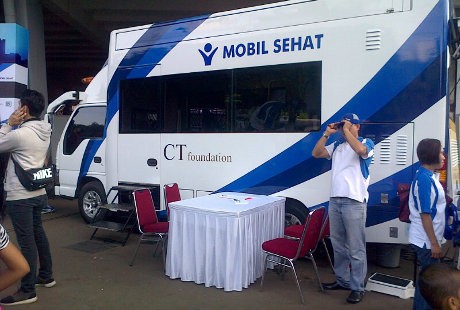 Luncurkan Mobil Sehat, CT Foundation Siap Cek Kesehatan dan Gigi Gratis