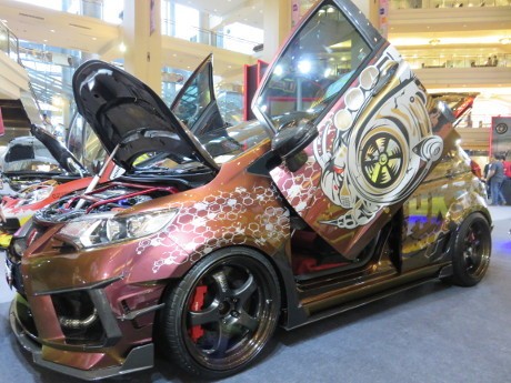 Honda Jazz Ini Habiskan Rp 400 Juta Buat Modifikasi
