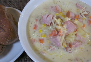 Video Resep : Smoked Chicken Chowder