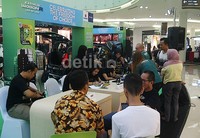 Peluncuran LCGC Suzuki yang bertransmisi matic dan manual ini mendapatkan sambutan hangat dari warga Surabaya dan sekitarnya. Para calon kosumen pun kebanyakan adalah keluarga baru yang datang ke tempat launching sambil membawa anak-anaknya yang masih kecil.