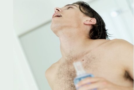 Berkumur Pakai Minyak Kelapa Juga Bisa Bantu Jaga Kesehatan Gigi dan Mulut