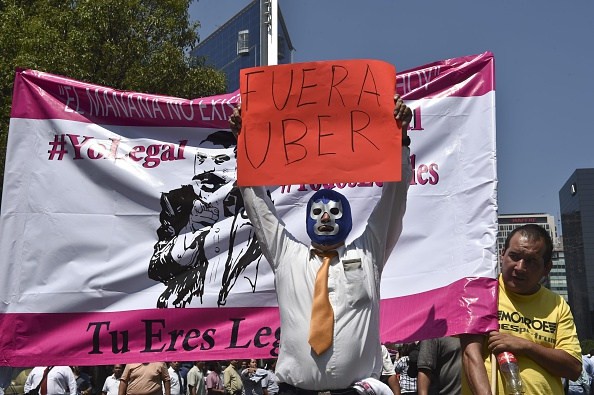 Sopir Taksi Usir Uber