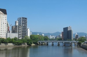 Siapa Sangka, Sungai Cantik di Hiroshima Ini Dulu Isinya Mayat