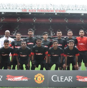 Berlaga di Theatre of Dreams, Lawan MU U-17