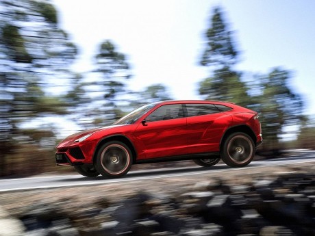 Lampu Hijau untuk SUV Lamborghini di Italia