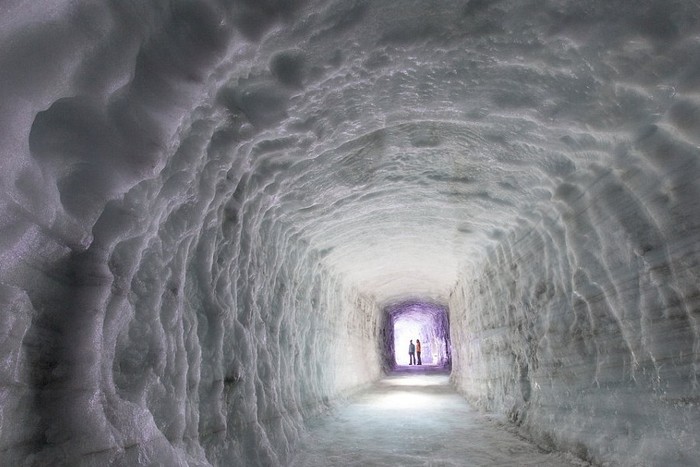 Gua Es Buatan Terbesar Sedunia Akan Dibuka di Islandia