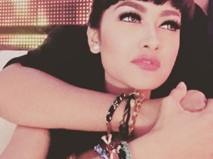 Nassar Sudah Lepas Cincin Kawin, Cinta Jupe dan Satpam Ganteng Tak Direstui