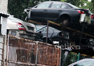 Ini Dia Tempat Menghancurkan Mobil di Singapura