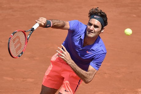 Federer Kerja Keras untuk Pijak Babak Ketiga