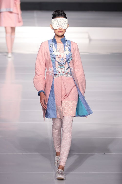 Danny Satriadi Kain Negeri Jakarta Fashion & Food Festival 2015 at Ballroom Harris Hotel. Kelapa Gading. Jakarta. [Foto: Mohammad Abduh/Wolipop]