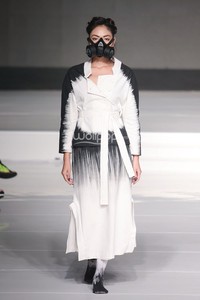 Tri Handoko Kain Negeri Jakarta Fashion & Food Festival 2015 at Ballroom Harris Hotel. Kelapa Gading. Jakarta. [Foto: Mohammad Abduh/Wolipop]