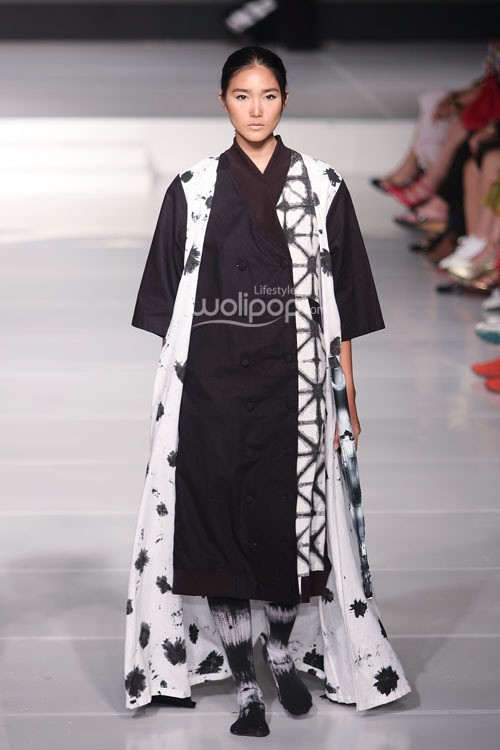 Tri Handoko Kain Negeri Jakarta Fashion & Food Festival 2015 at Ballroom Harris Hotel. Kelapa Gading. Jakarta. [Foto: Mohammad Abduh/Wolipop]