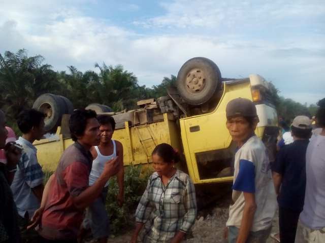 Kecelakaan Truk yang Tewaskan 17 Siswa di Tapteng Disebabkan Roda Lepas Kecelakaan Truk yang Tewaskan 17 Siswa di Tapteng Disebabkan Roda Lepas