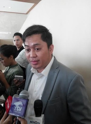 Siap Lawan Staf Cantik Denty, Frans: Saya Minta Sidang MKD Terbuka!