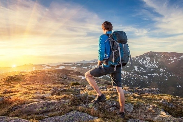4 Hal yang Perlu Dipersiapkan Sebelum Naik Gunung