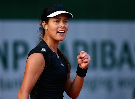 Ivanovic dan Azarenka: Diajak Selfie Penggemar Oke, asal Situasinya Pas
