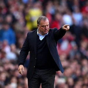 Advocaat Tinggalkan Sunderland untuk Pensiun