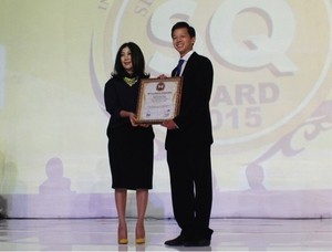 Kualitas Layanan Melampaui Ekspektasi, BCA Berjaya di Service Quality Award 2015