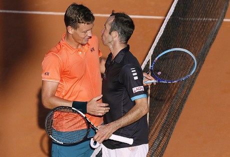 Berdych Atasi Stepanek Lewat Duel Empat Set