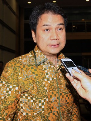 Selain ke Polisi, Ketua Komisi III Aziz Syamsuddin Juga Dilaporkan ke MKD