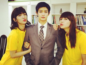 Berubah! Key dan Taemin SHINee Jadi Cewek untuk SNL Korea
