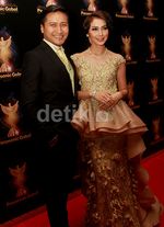 Keserasian Pasangan Selebriti di Panasonic Awards 2015