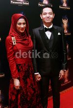 Lovely Couple! Alyssa Soebandono dan Dude Harlino Serasi Banget