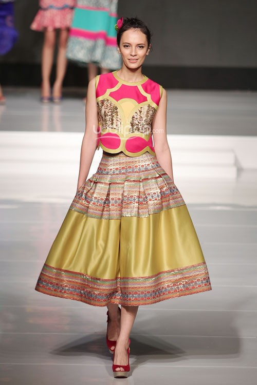 Yongki Budisutisna Kain Negeri Jakarta Fashion & Food Festival 2015 at Ballroom Harris Hotel. Kelapa Gading. Jakarta. [Foto: Mohammad Abduh/Wolipop]