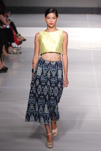 Liliana Lim Kain Negeri Jakarta Fashion & Food Festival 2015 at Ballroom Harris Hotel. Kelapa Gading. Jakarta. [Foto: Mohammad Abduh/Wolipop]