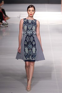 Liliana Lim Kain Negeri Jakarta Fashion & Food Festival 2015 at Ballroom Harris Hotel. Kelapa Gading. Jakarta. [Foto: Mohammad Abduh/Wolipop]