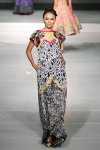 Yongki Budisutisna Kain Negeri Jakarta Fashion & Food Festival 2015 at Ballroom Harris Hotel. Kelapa Gading. Jakarta. [Foto: Mohammad Abduh/Wolipop]