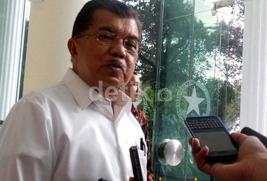 FIFA Hukum Indonesia, JK: Lihat Perkembangannya Saja