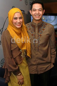 Setelah menikah Alyssa dan Dude semakin mesra dari hari ke hari. Pool/Gusmun/detikFoto.