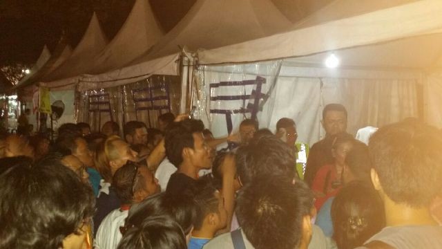 Protes Peserta PRJ Senayan: Pedagang Makanan Rugi Besar