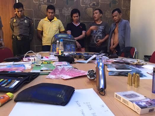 6 Pengedar Sabu Dibekuk di Riau, 4 di Antaranya Anggota Polri