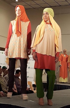 Elzatta Sukses Pamer Koleksi Busana Hijab di New York